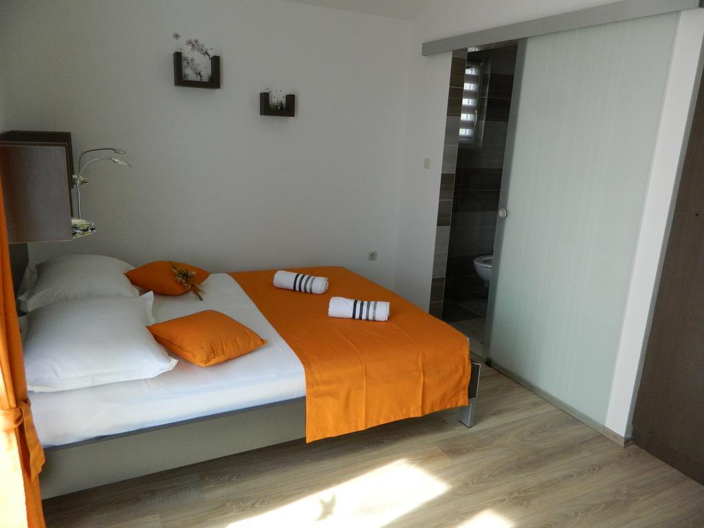 Marinovic Apartmán Podgora