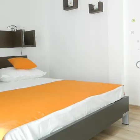 Apartmani Marinovic Podgora Exterior photo