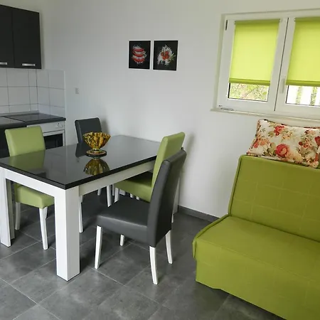 Apartmani Marinovic Podgora Exterior photo