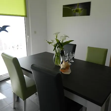 Apartmani Marinovic Podgora Exterior photo