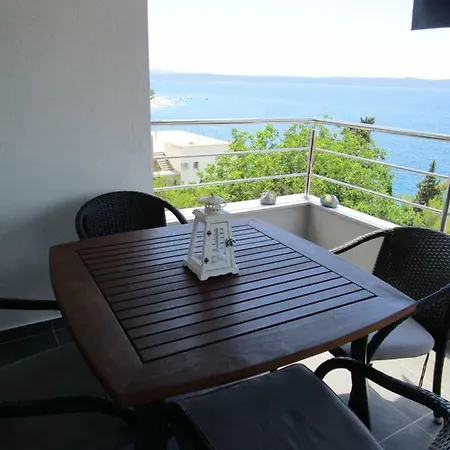 Apartmani Marinovic Podgora Exterior photo