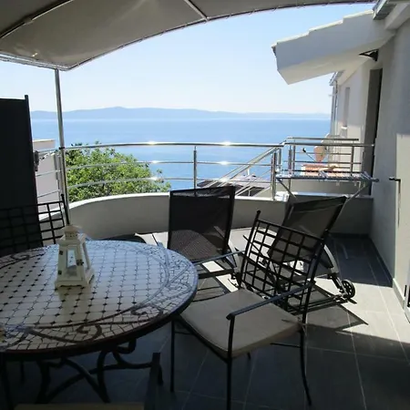 Apartmani Marinovic Podgora Exterior photo