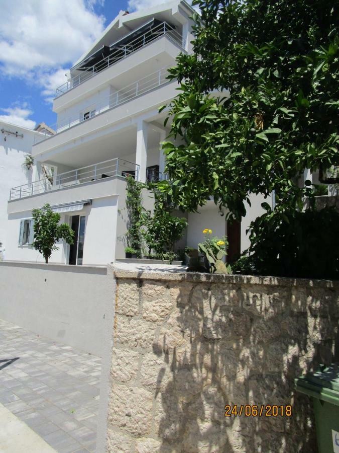Apartmani Marinovic Podgora